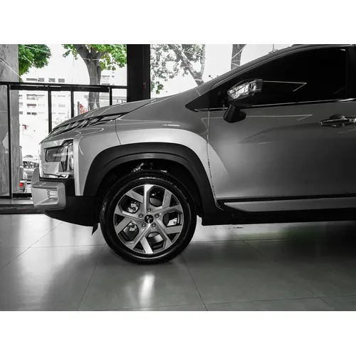 Mitsubishi Xpander 2026 Plateado Valencia