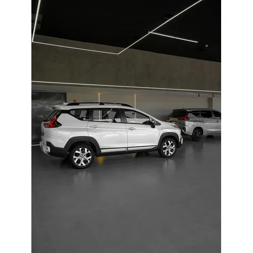 Mitsubishi Xpander 2026 Blanco Valencia