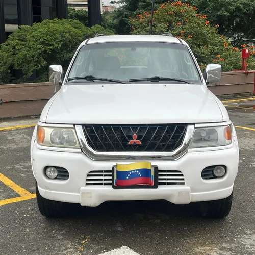Mitsubishi Montero Sport GLS 2005 Blanco Caracas