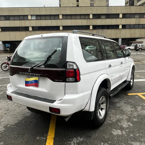 Mitsubishi Montero Sport GLS 2005 Blanco Caracas