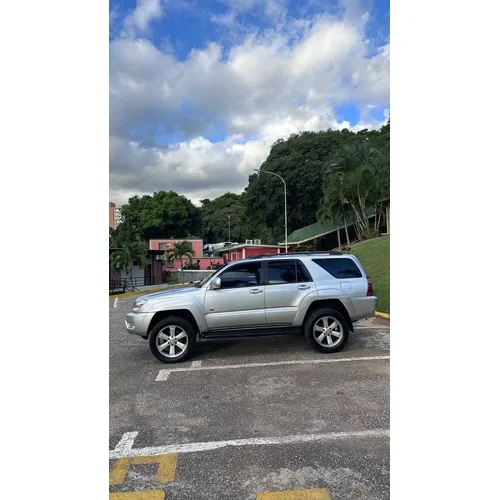 Toyota 4Runner 2005 Plateado Caracas