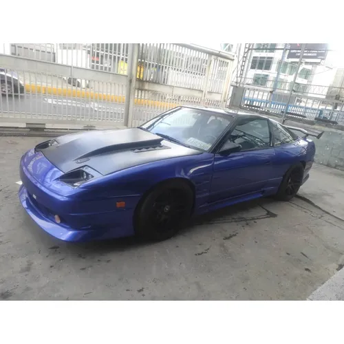 Nissan 200 1993 Azul Caracas