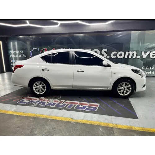 Nissan Almera 2022 Blanco Caracas