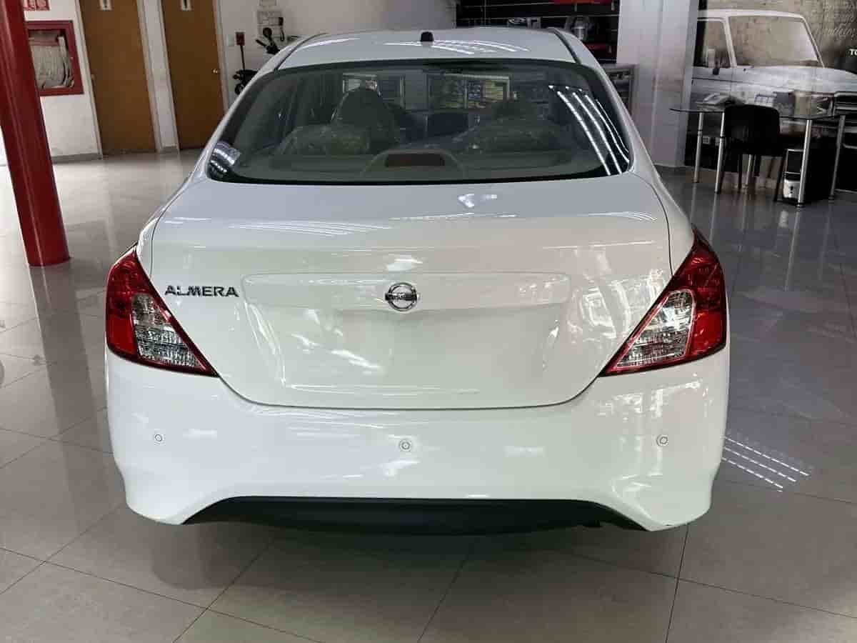 Nissan Almera Automática 2023 Blanco