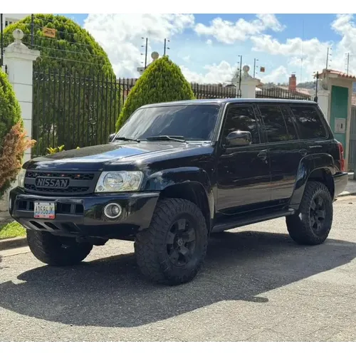 Nissan Patrol GRX 2007 Negro Caracas