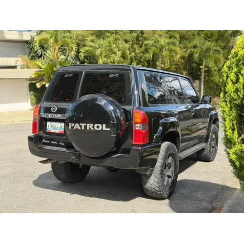 Nissan Patrol GRX 2007 Negro Caracas