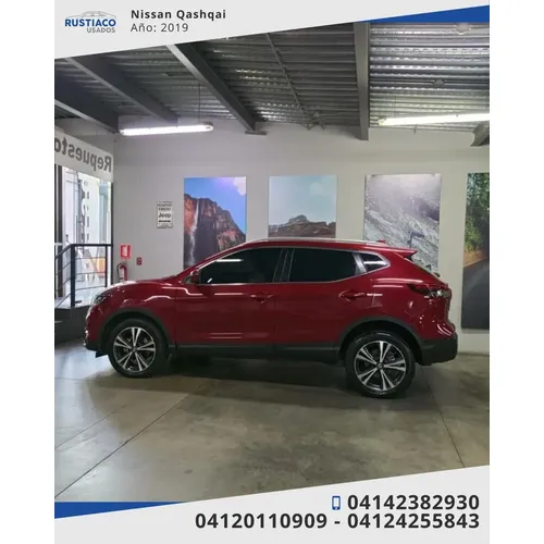 Nissan Qashgai 2019 Rojo Caracas