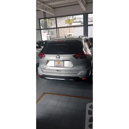 Nissan Rogue 2017 Plateado Los Teques