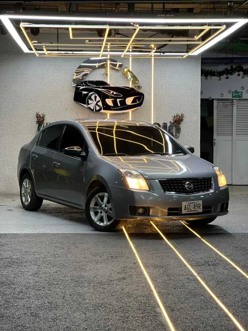 Nissan Sentra 2007 Plateado Caracas