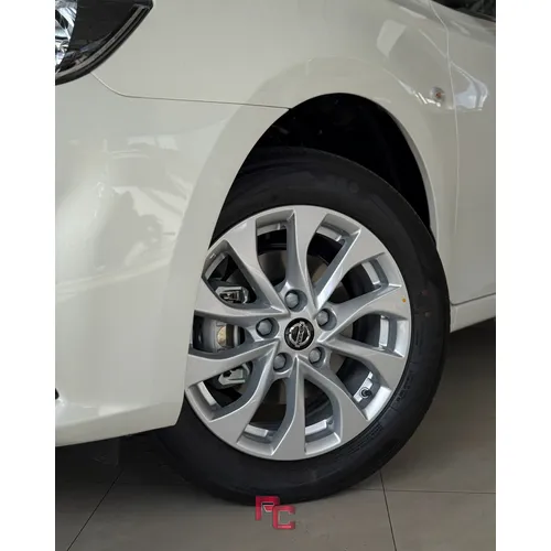 Nissan Sylphy 2025 Blanco Caracas