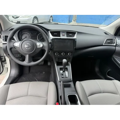 Nissan Sylphy 2025 Gris Caracas