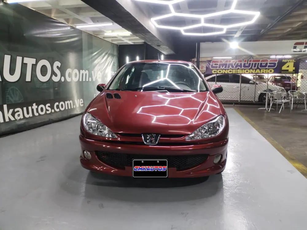 Peugeot 206 2007 Rojo Caracas