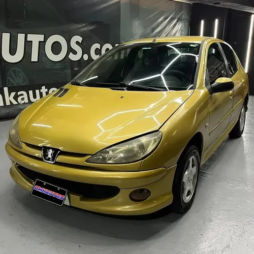 Peugeot 206 2009 Amarillo Caracas