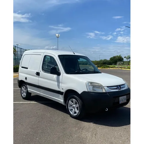 Peugeot Partner 2012 Blanco Miranda