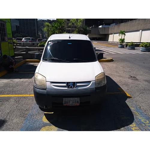 Peugeot Partner 2012 Blanco Caracas