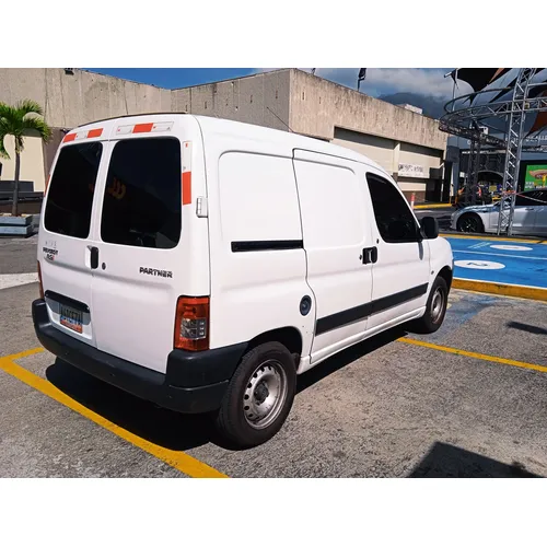Peugeot Partner 2012 Blanco Caracas