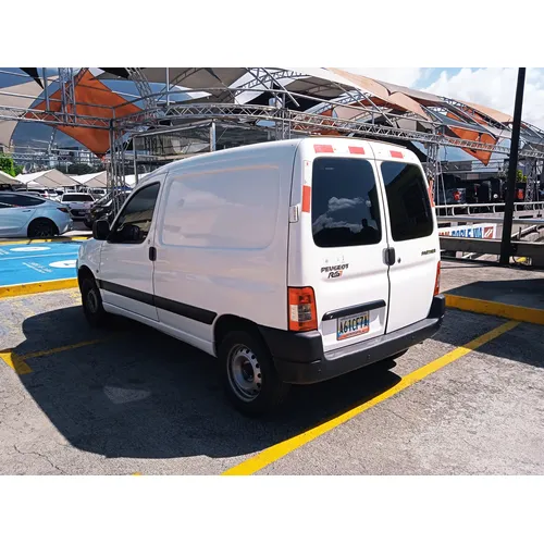 Peugeot Partner 2012 Blanco Caracas