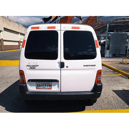 Peugeot Partner 2012 Blanco Caracas