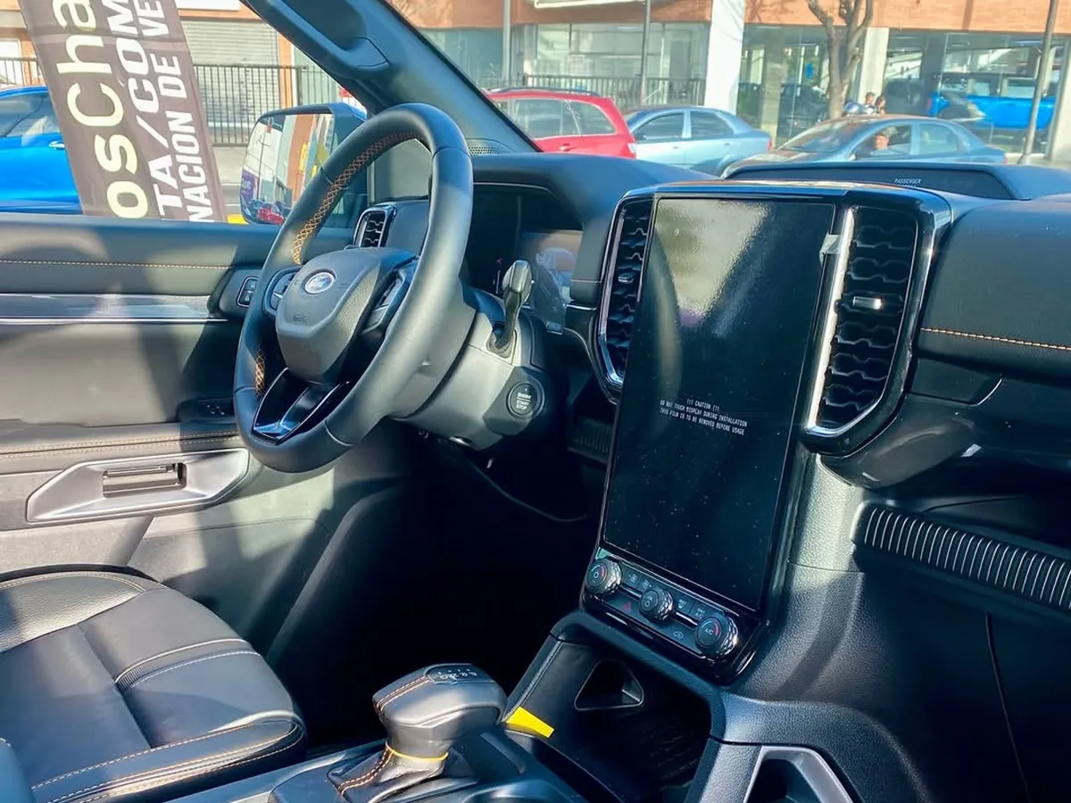 Ford Ranger Wildtrak 2025 Blanco Caracas