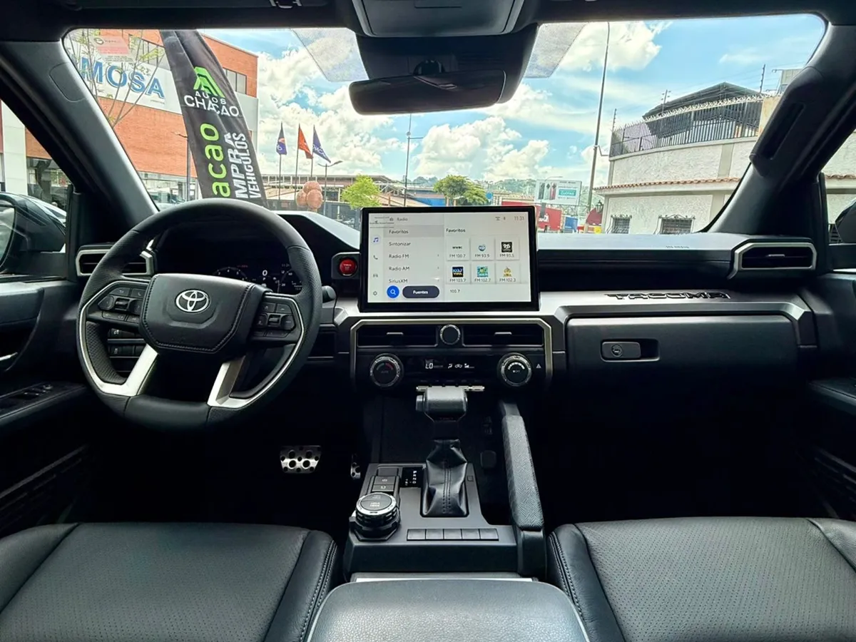 Toyota Tacoma TRD Sport 2025 Negro Caracas