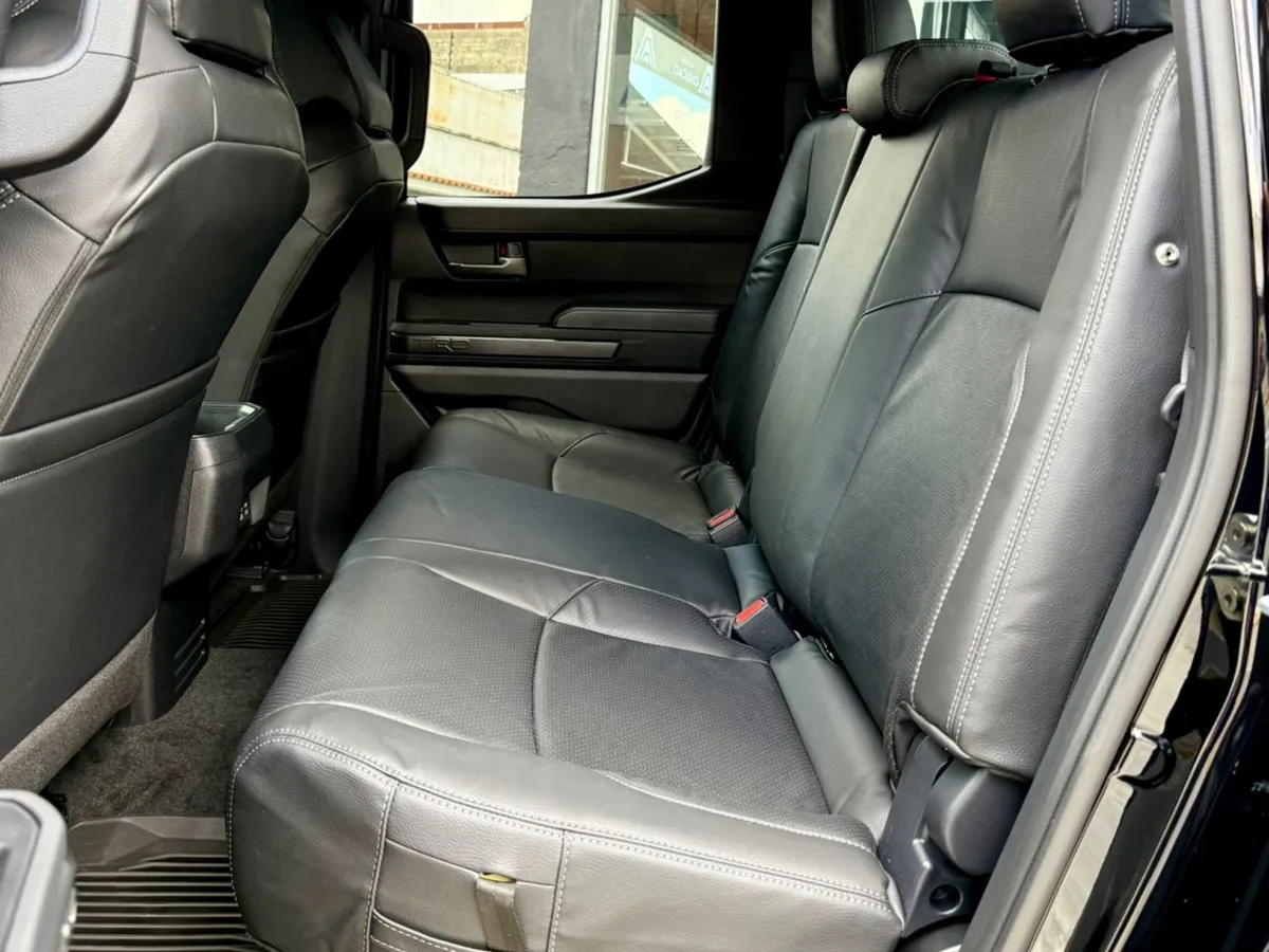 Pick up Toyota Tacoma TRD Sport 2025 negro7
