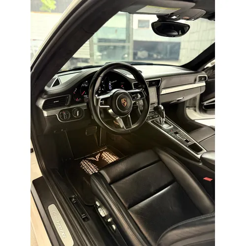 Porsche 911 Carrera 2017 Blanco Caracas