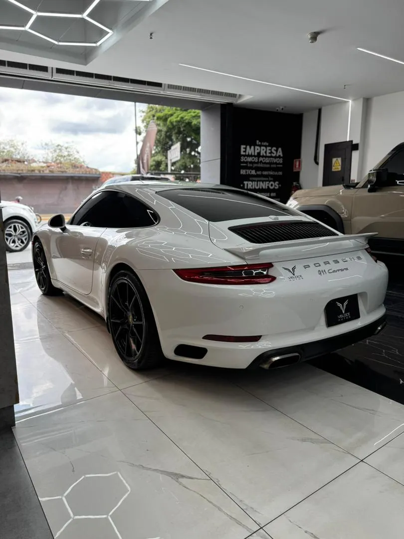 Porsche 911 Carrera 2017 Blanco Caracas