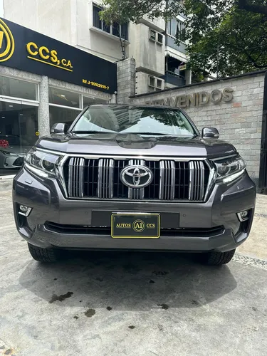 Toyota Land Cruiser Prado VX 2020 Gris Caracas