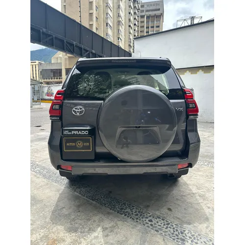 Toyota Prado VX 2020 Gris Caracas