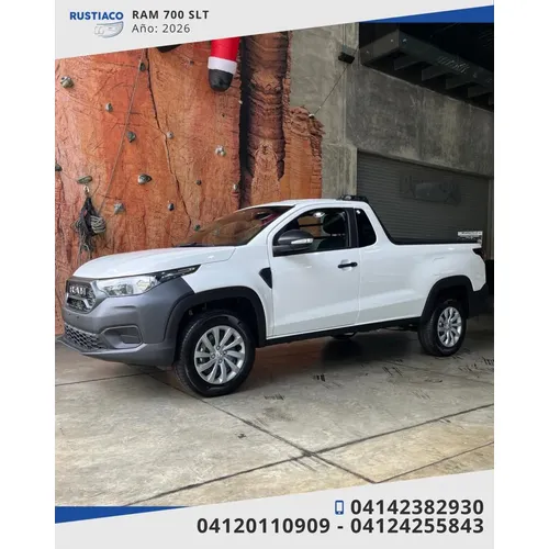 RAM Slt 700 Bighorn 2026 Blanco Caracas