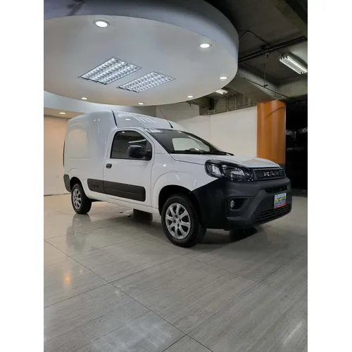 RAM V700 V700 Rapid 2025 Blanco Caracas