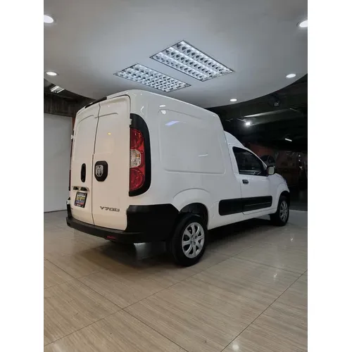 RAM V700 V700 Rapid 2025 Blanco Caracas