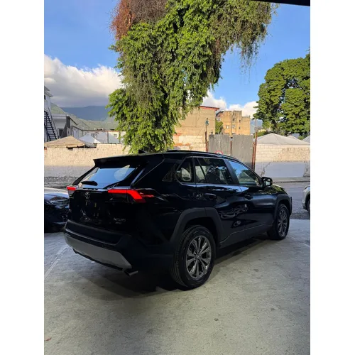 Toyota RAV4 2025 Negro Puerto Ordaz