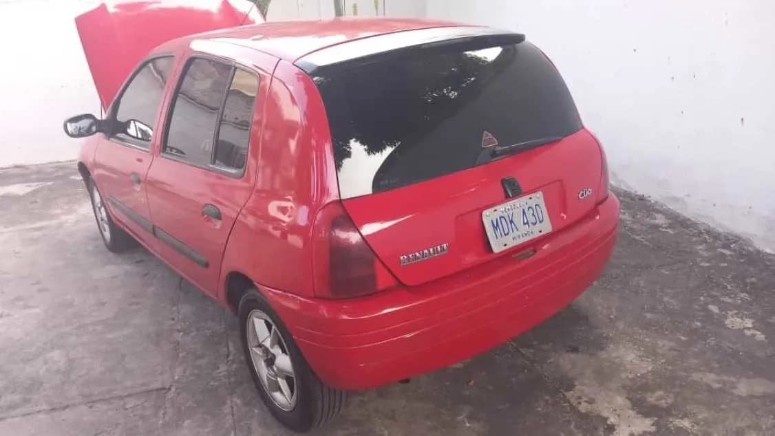 Renault Clio 2003 Rojo
