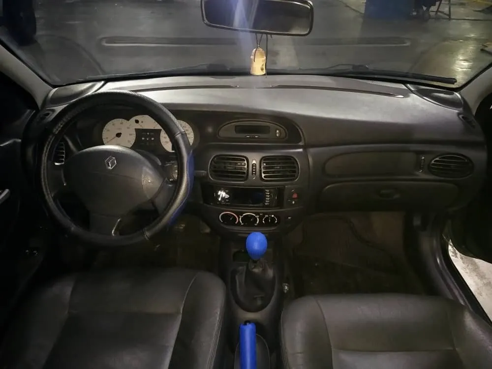 Renault Megane Classic 2005 Verde Caracas