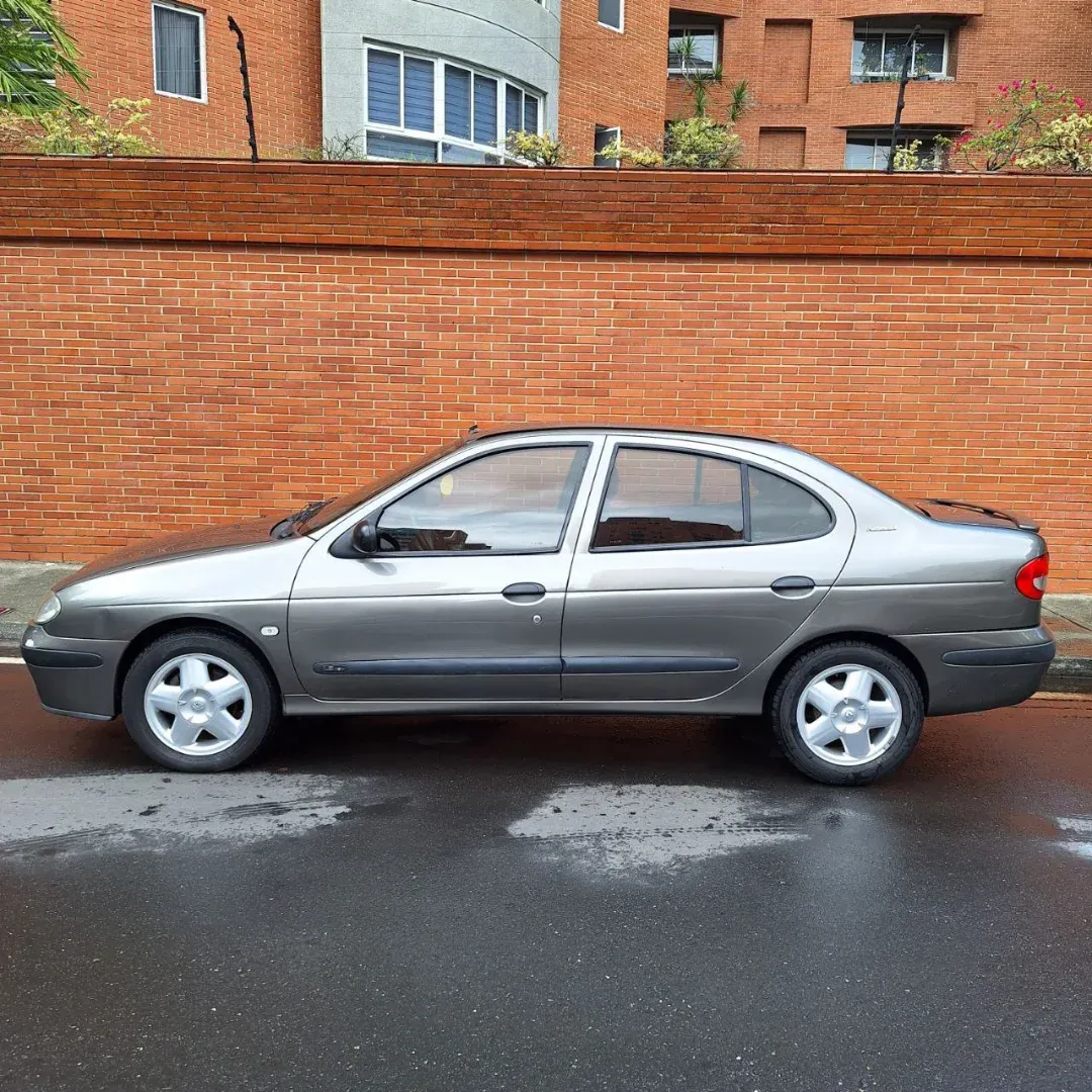 Renault Megane 2005 Gris