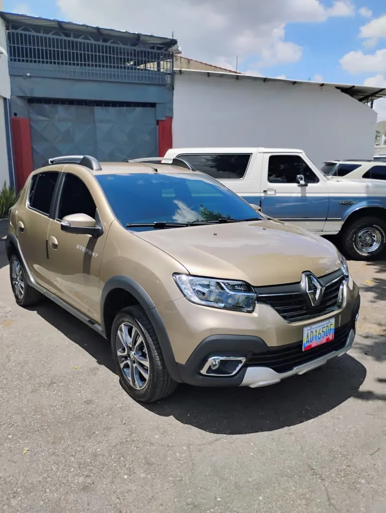 Renault Stepway 2024 Beige Maracay