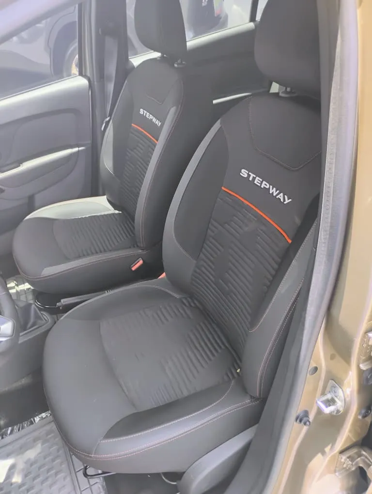 Renault Stepway 2024 beige9