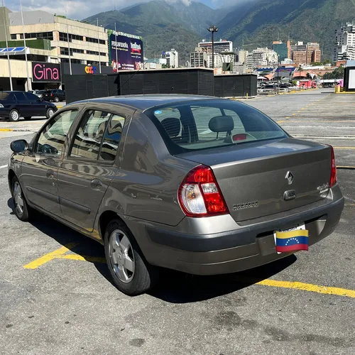 Renault Symbol 2007 Gris Caracas