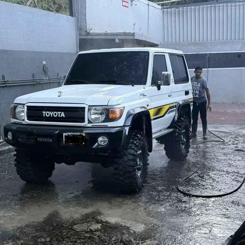 Toyota 4Runner TRD PRO 2023 Gris Valencia