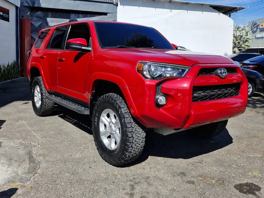 Toyota 4Runner SR5 2019 Rojo Maracay