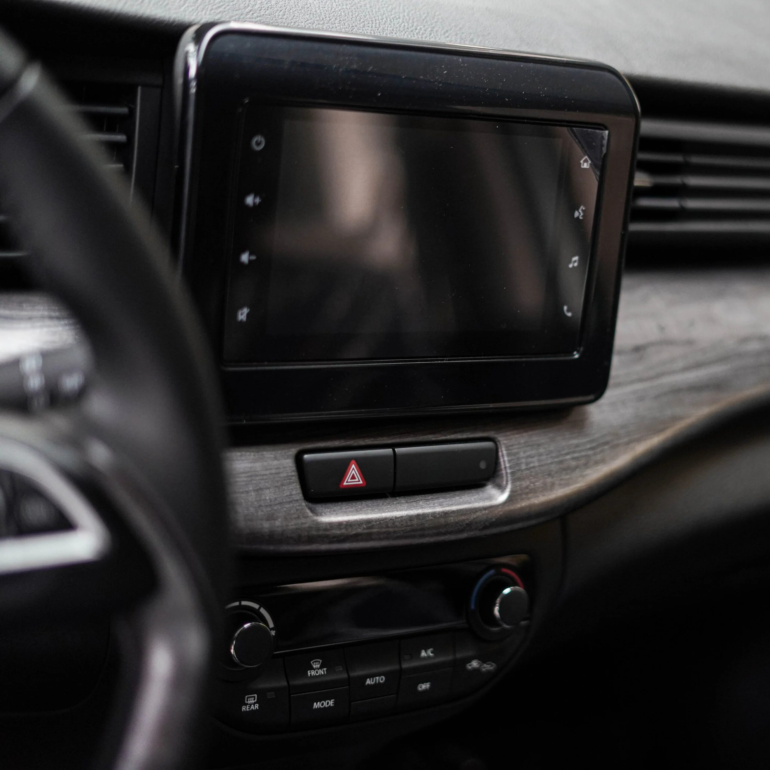 Suzuki Ertiga 2025 Plateado Caracas