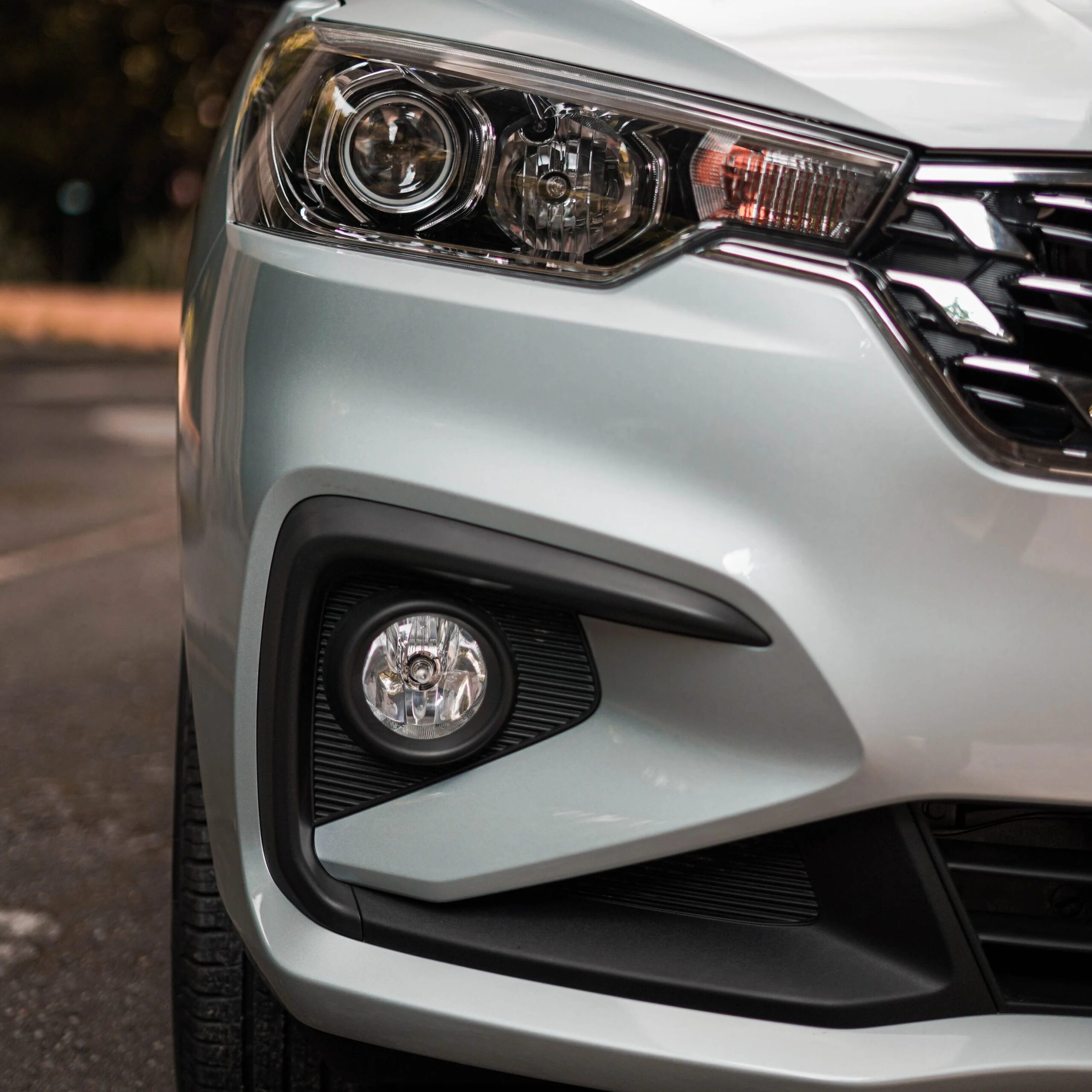 SUZUKI ERTIGA 7 PUESTOS 2025 plata8
