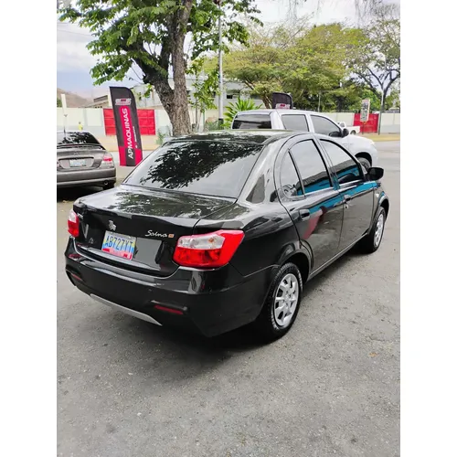 Saipa Saina 2023 Negro Maracay