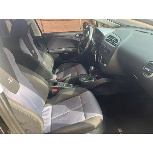Seat Leon FR 2008 Negro Los Teques