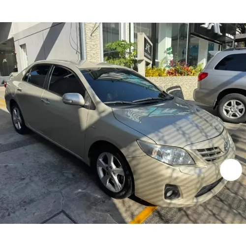 Toyota Corolla GLI 2013 Beige Caracas