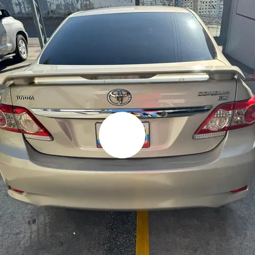 Toyota Corolla GLI 2013 Beige Caracas