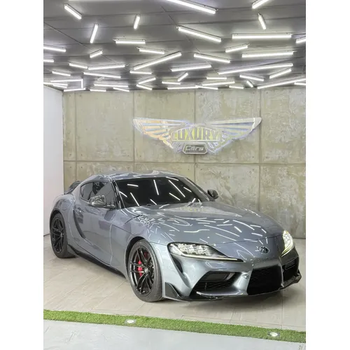 Toyota Supra GR 2022 Gris Barquisimeto