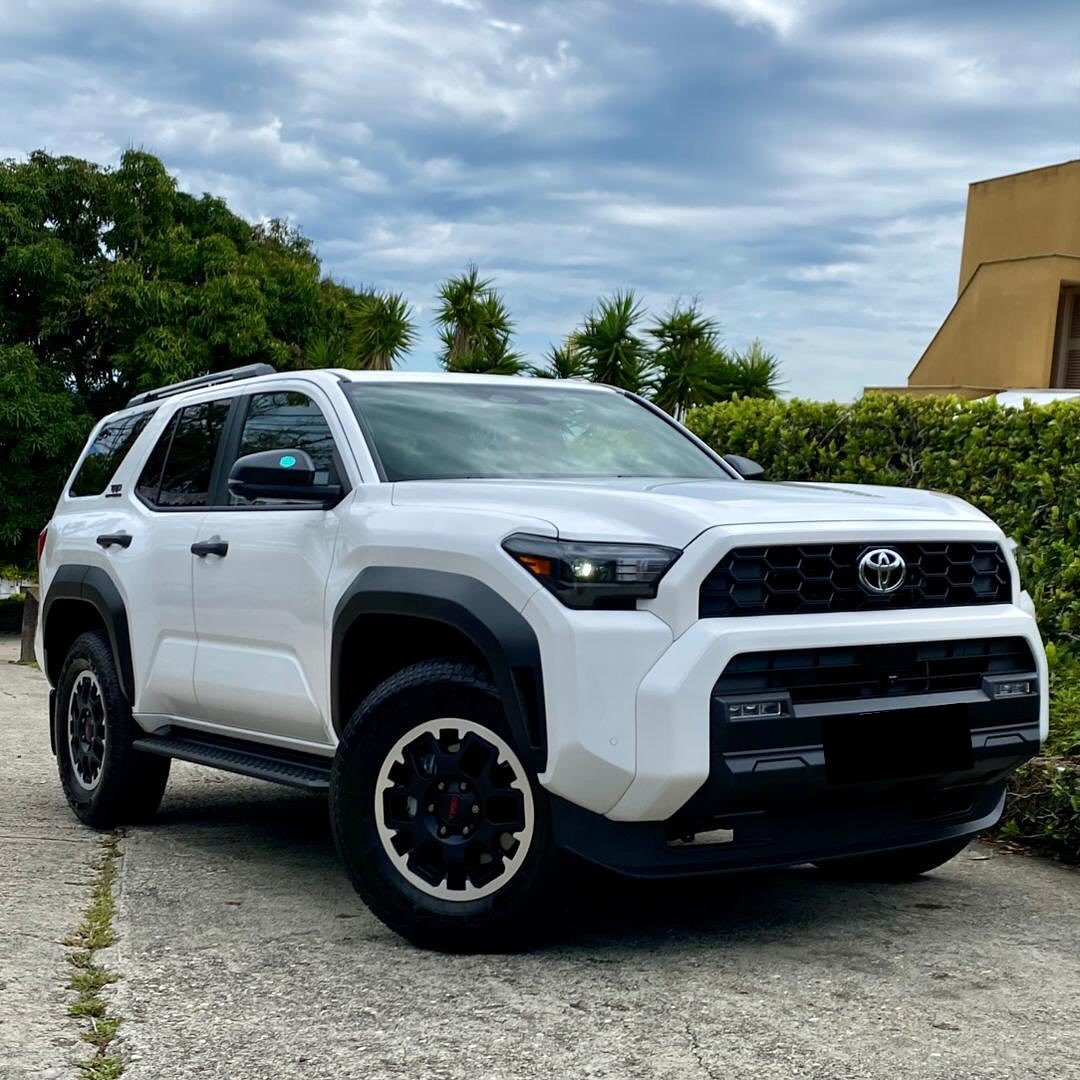 Toyota 4Runner TRD Off Road 2025 Blanco Caracas