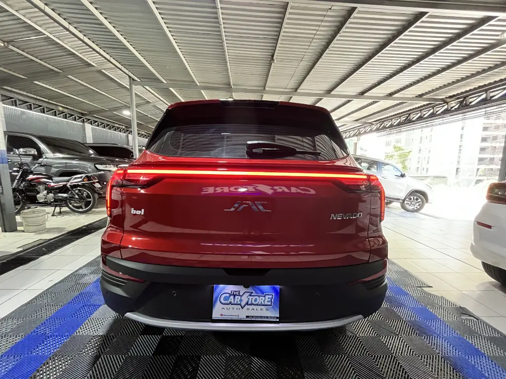 JAC Nevado 2026 Rojo Caracas